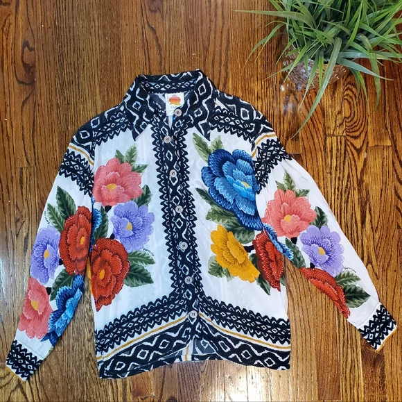 Farm Río By Anthropologie Classic Button Down - Picture 6 of 11